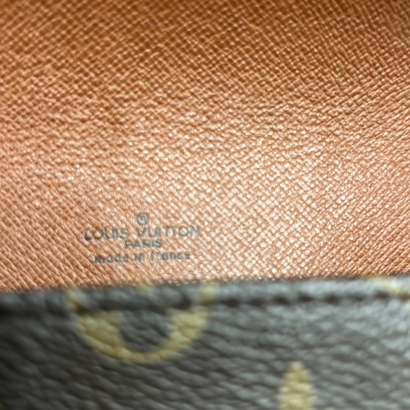 Crossbody Louis Vuitton - Picture 2 of 6